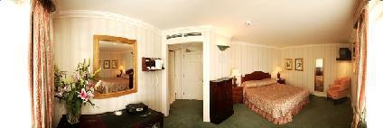 Hotel Mercer Enniskerry Eksteriør bilde